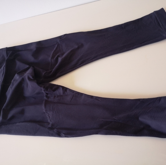 Lululemon seamlessly street crop leggings - Picture 10 of 14